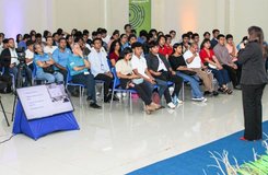 Realizan en Managua la conferencia “Creatividad e innovación disruptiva” rumbo al Hackathon Nicaragua 2025