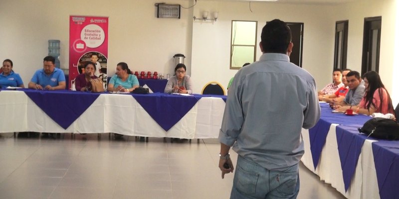 Tutores Virtuales comprometidos en ser mejores