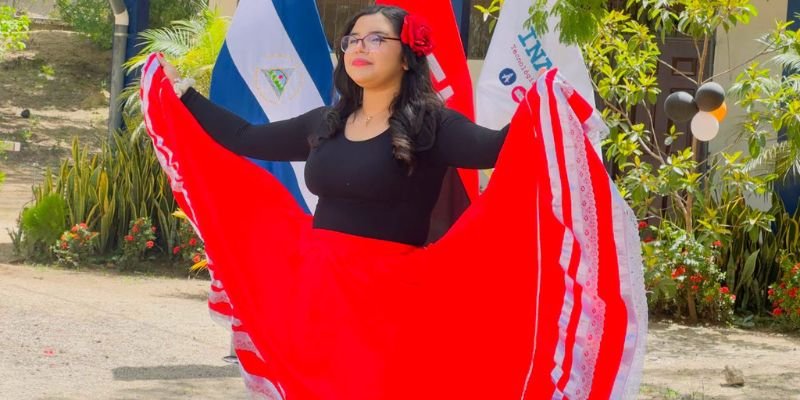 Centros Tecnológicos celebran el Día de la Alegría con entusiasmo, cultura y formación técnica