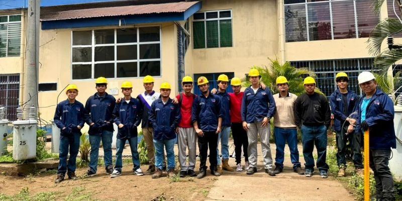 El docente que transforma vidas desde el aula e inspira a generaciones de técnicos en Chinandega