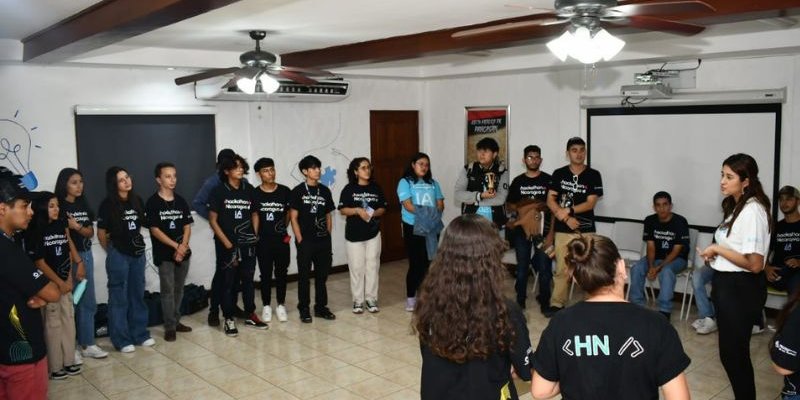 Presentación de Aplicaciones Móviles y Webs Ganadoras de Hackathon Nicaragua 2023