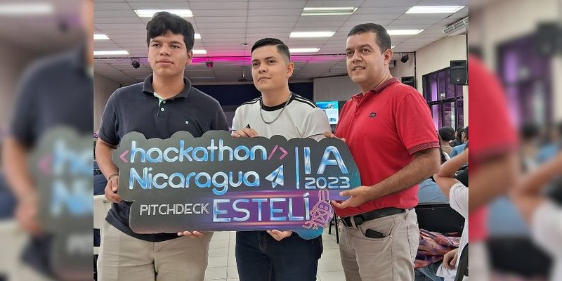 Jornada PitchDecks en Estelí en la Ruta Creativa  Hackathon Nicaragua 2023