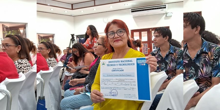 Celebran segunda promoción en Cursos Especializados