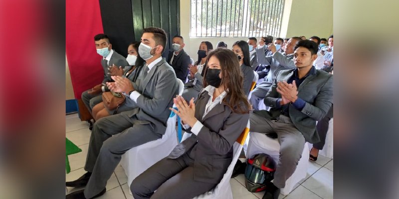 Celebran en Matagalpa Primera Graduación de Docentes en Didáctica del Idioma Inglés