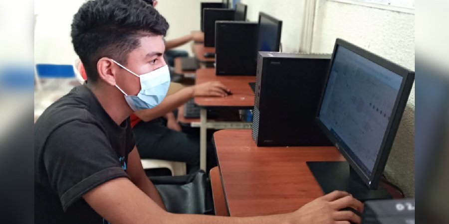 Con un dinámico Concurso de AutoCAD inauguran nuevo Laboratorio de Computación en Jinotepe
