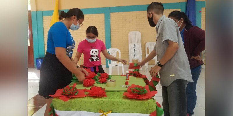 Festival Sabores Navideños Celebra el  Centro Tecnológico Simón Bolívar