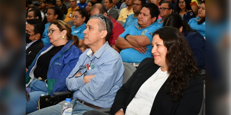 Maestras y maestros del Sistema Educativo finalizan Segundo Seminario de Historia e Interculturalidad