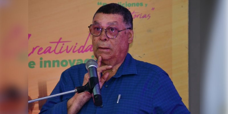 Maestras y maestros del Sistema Educativo finalizan Segundo Seminario de Historia e Interculturalidad