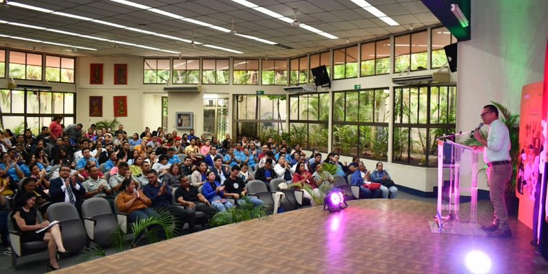 Maestras y maestros del Sistema Educativo finalizan Segundo Seminario de Historia e Interculturalidad