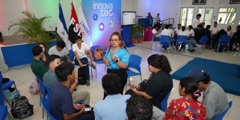 INNOVATEC 2026: Protagonistas de la educación técnica inician entrenamientos en innovación y tecnología
