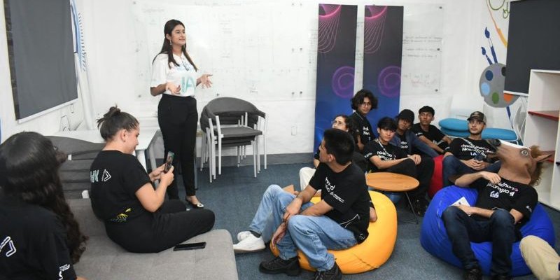 Presentación de Aplicaciones Móviles y Webs Ganadoras de Hackathon Nicaragua 2023