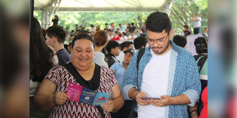 Imágenes -  Protagonismo de Estudiantes y Docentes en Ciencias e Innovación