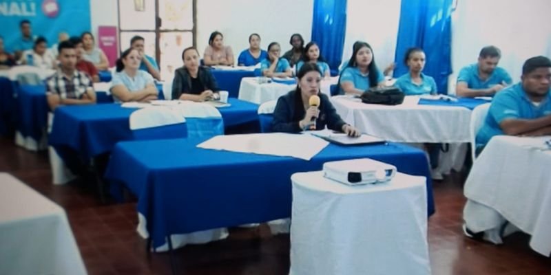 Hacia una educación técnica de vanguardia: más 3,000 maestros fortalecen habilidades socioemocionales