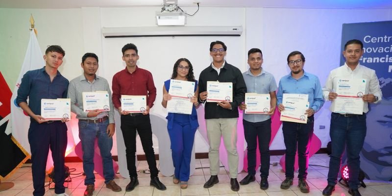 CI Nicaragua certifica a nivel internacional a 75 mentores de Hackathon Nicaragua