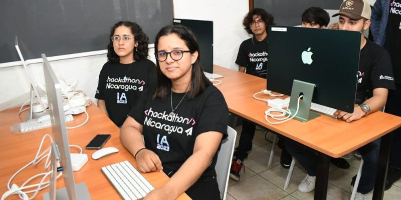 Presentación de Aplicaciones Móviles y Webs Ganadoras de Hackathon Nicaragua 2023
