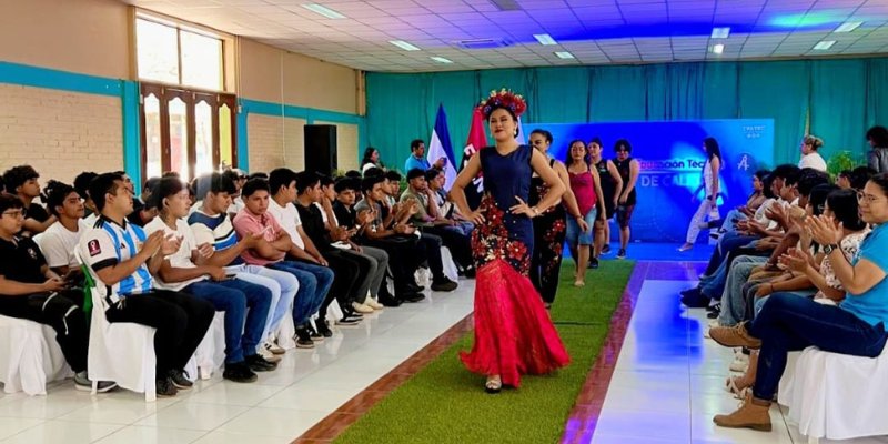 Estudiantes de INATEC impulsan el reciclaje con feria creativa en centros tecnológicos