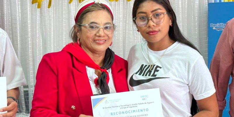 Centro Tecnológico Josefa Toledo de Aguerri Celebró 49 Años de Victorias Educativas en Chontales