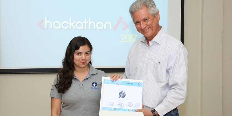 Encuentro con ganadores del  Hackathon 2017