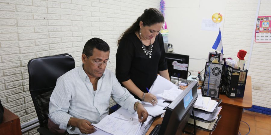 Aprende cómo crear un ambiente laboral fraterno