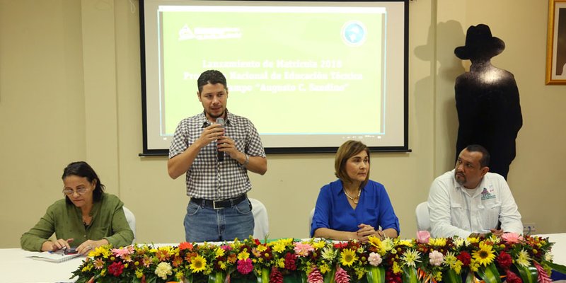 Programa Nacional de Educación Técnica en el Campo