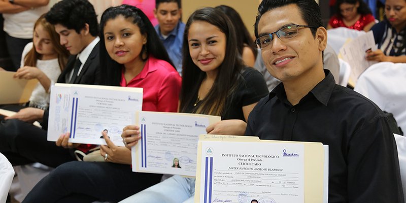 ANI Graduación 3