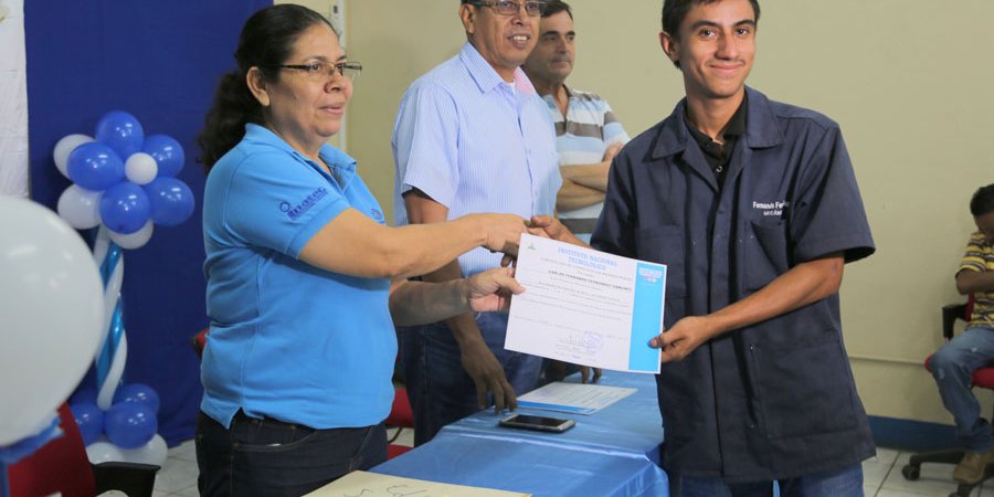 Mejor oportunidad laboral, gracias a certificación de trabajadores empíricos en Chinandega