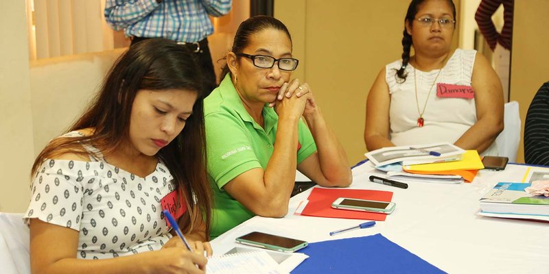 Encuentro Nacional con Coordinador@s de Capacitación   del Programa Usura Cero