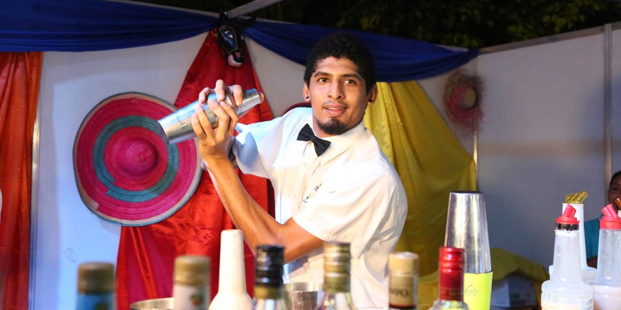 Joseph "Flair": Un bartender de Corazón