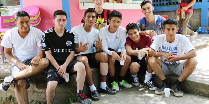 “En Deporte Ganamos la Paz”