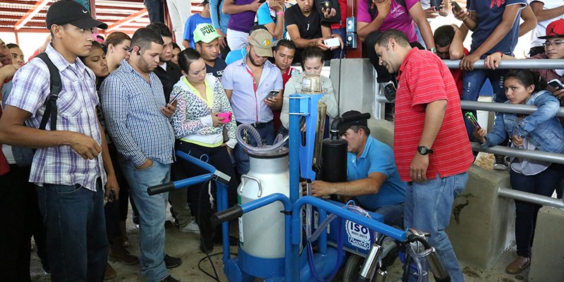 INATEC entrega equipamiento a Tecnológico de Jinotega