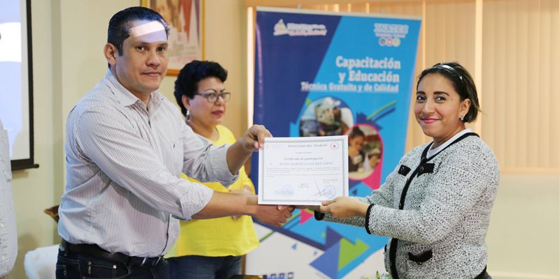 Servidores Públicos Culminan Capacitación