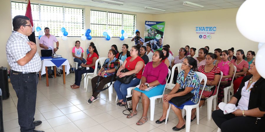 Realizan encuentro con mujeres protagonistas de los  cursos libres de campo “Vamos Adelante” en Jinotega