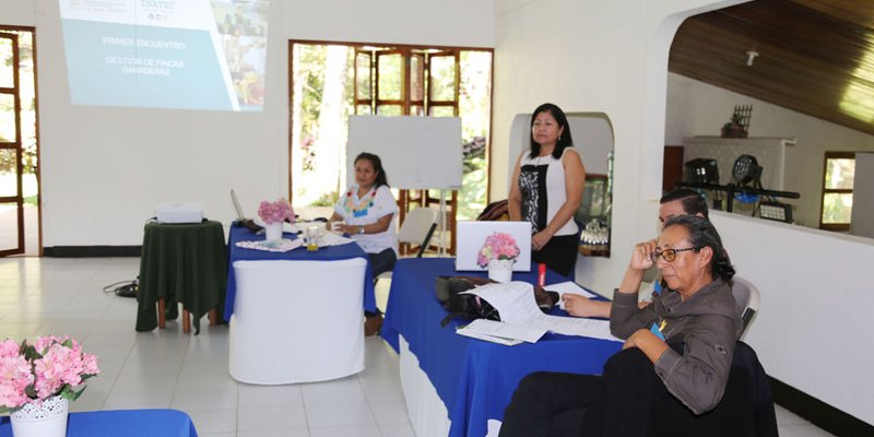 Encuentro con productores ganaderos de Matagalpa