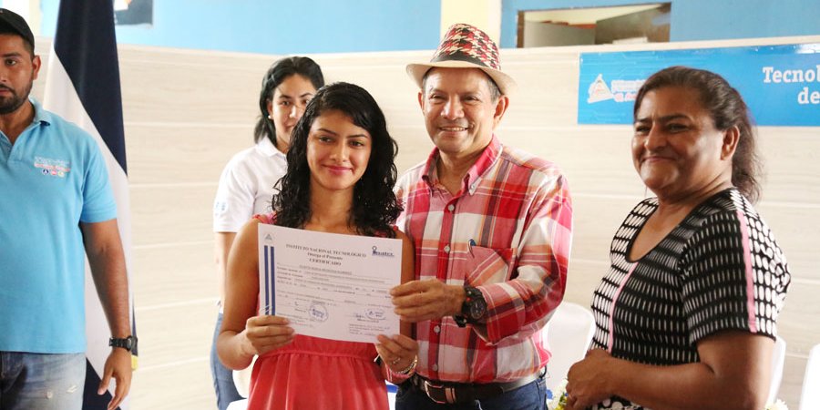 Tecnológico de Acahualinca certifica a protagonistas de Managua