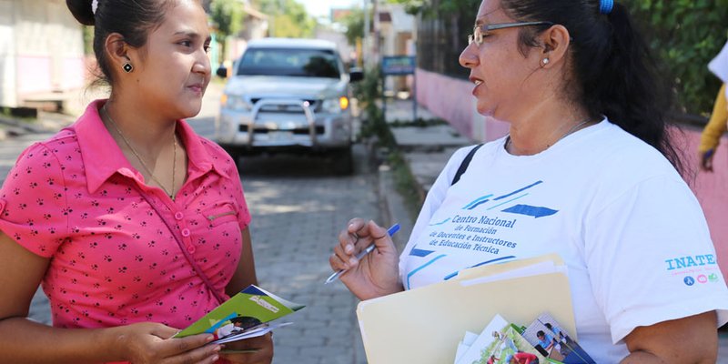 Promoción de Matricula en la Paz Centro