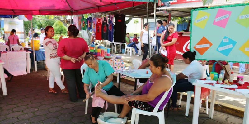 Emprendedores se toman las redes sociales