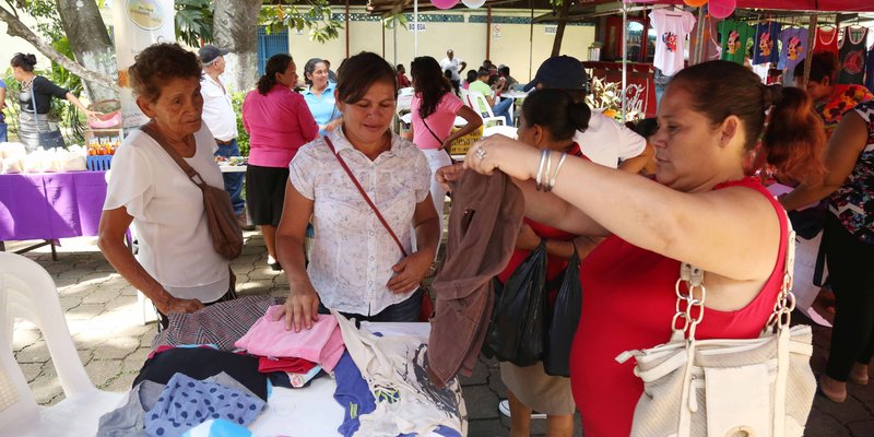Emprendedores se toman las redes sociales