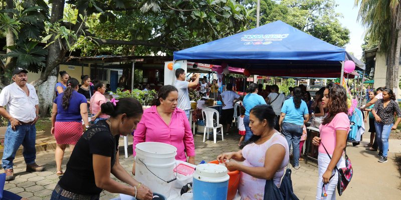 Emprendedores se toman las redes sociales