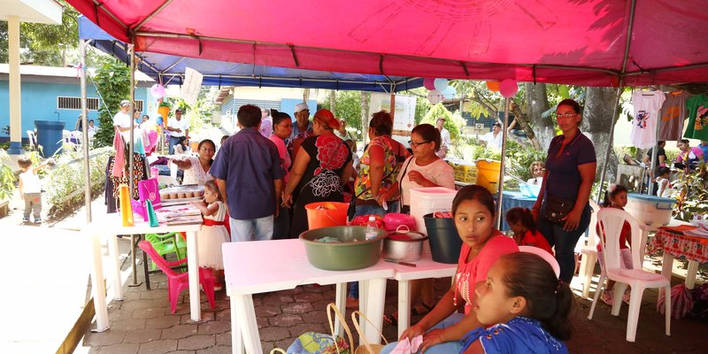 Emprendedores se toman las redes sociales