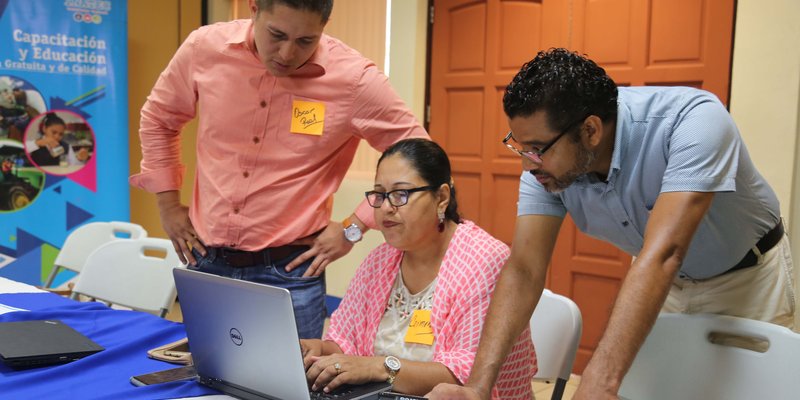 Taller de Comunidades Virtuales