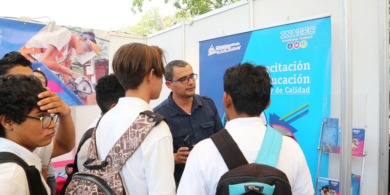 Festival de Plataformas Educativas y Redes Sociales