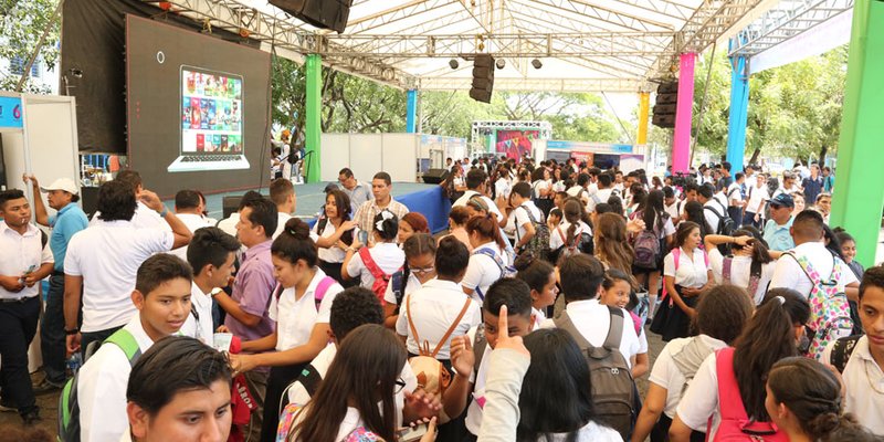 Festival de Plataformas Educativas y Redes Sociales