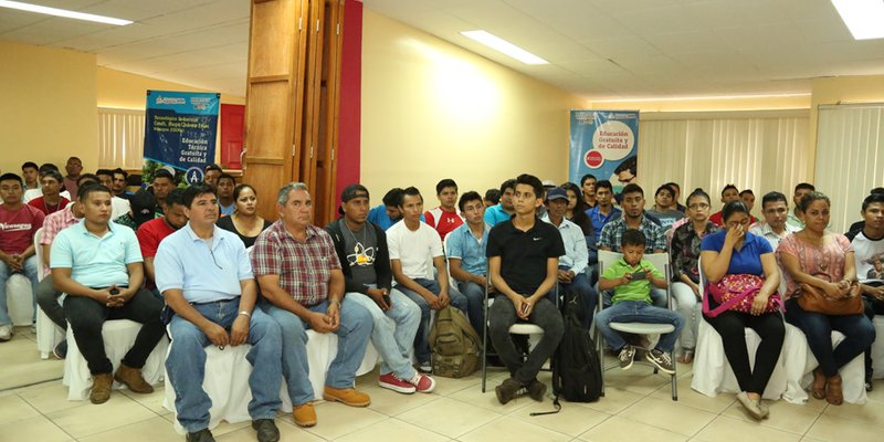 Managua celebran el Día Nacional del Estudiante