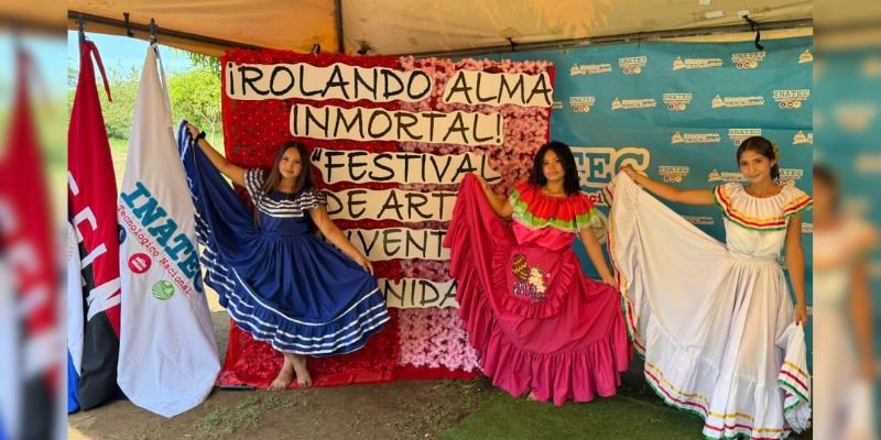 ¡Estudiantes técnicos de Chichigalpa rinden homenaje artístico a Rolando Rodríguez González