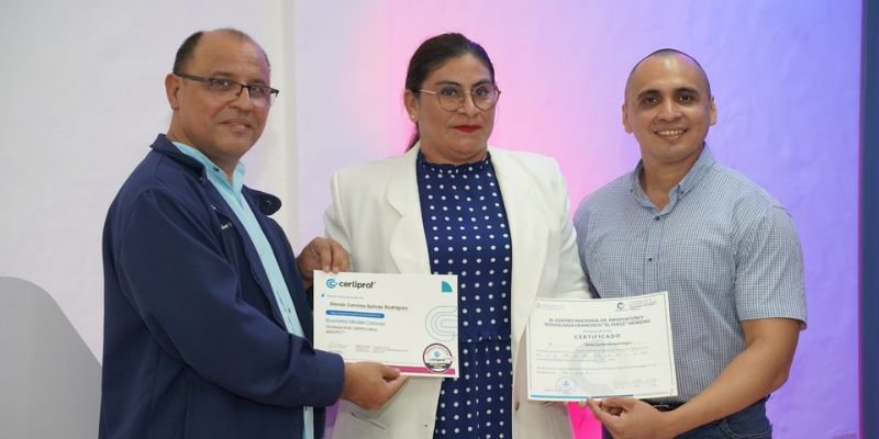 CI Nicaragua certifica a nivel internacional a 75 mentores de Hackathon Nicaragua