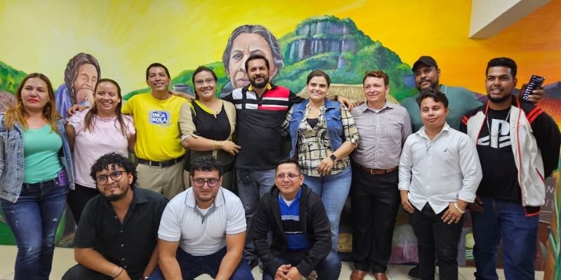 ¡Sandino y Madre! Un mural en homenaje a Margarita Calderón