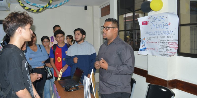 Centro Tecnológico de Idiomas “Héroes y Mártires de Batahola” conmemora la Gesta de Batahola