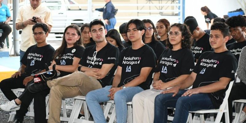 Presentación de Aplicaciones Móviles y Webs Ganadoras de Hackathon Nicaragua 2023