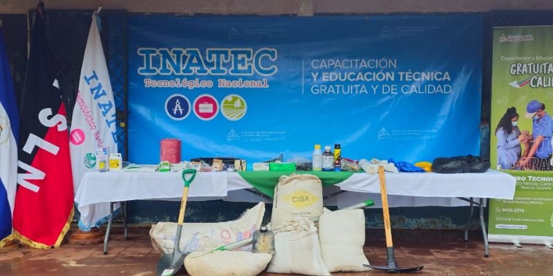 Estudiantes de secundaria a distancia se empoderan con el  Programa Vocación Productiva