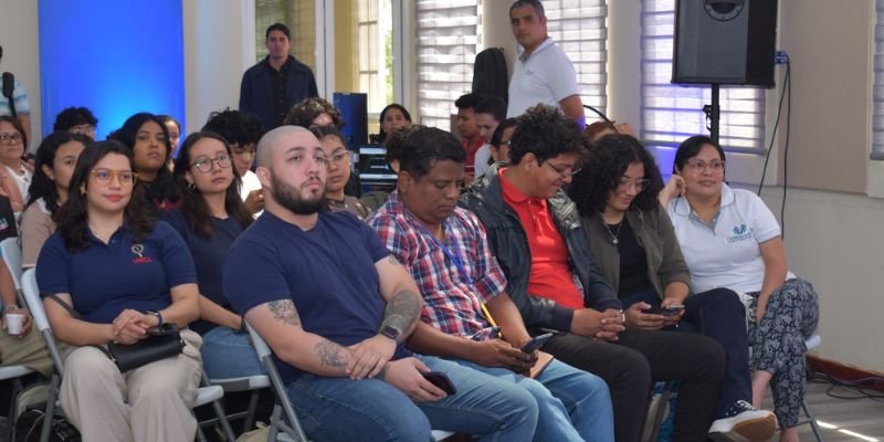Inicia primer ciclo de entrenamiento de la Ruta Creativa del Hackathon Nicaragua 2026